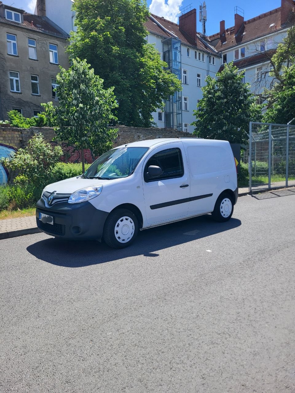 Voll ausgestattetes Servicefahrzeug von Andreis Service